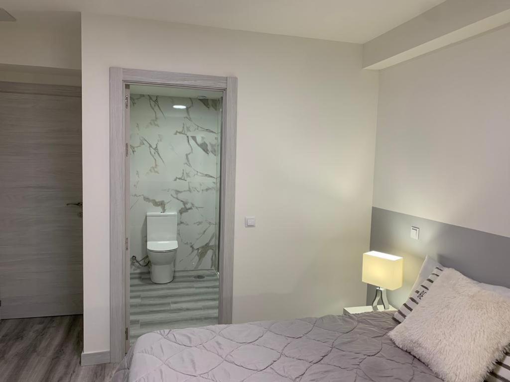 Mirrooms Oviedo Eksteriør billede