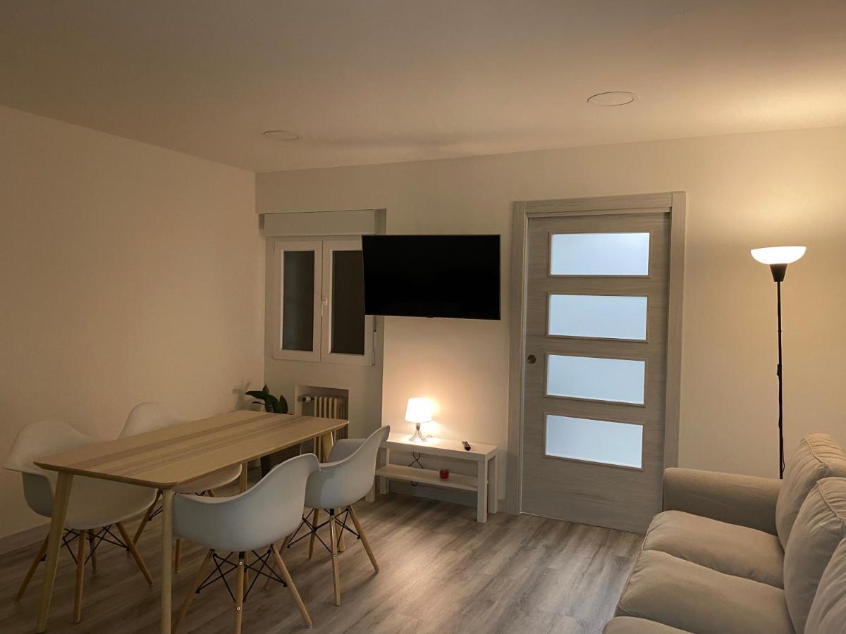 Mirrooms Oviedo Eksteriør billede