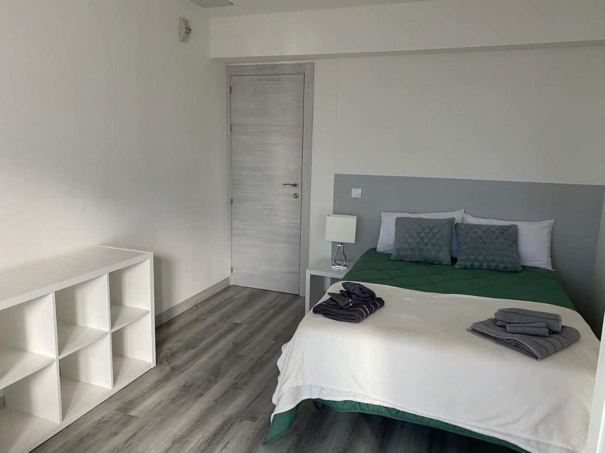 Mirrooms Oviedo Eksteriør billede