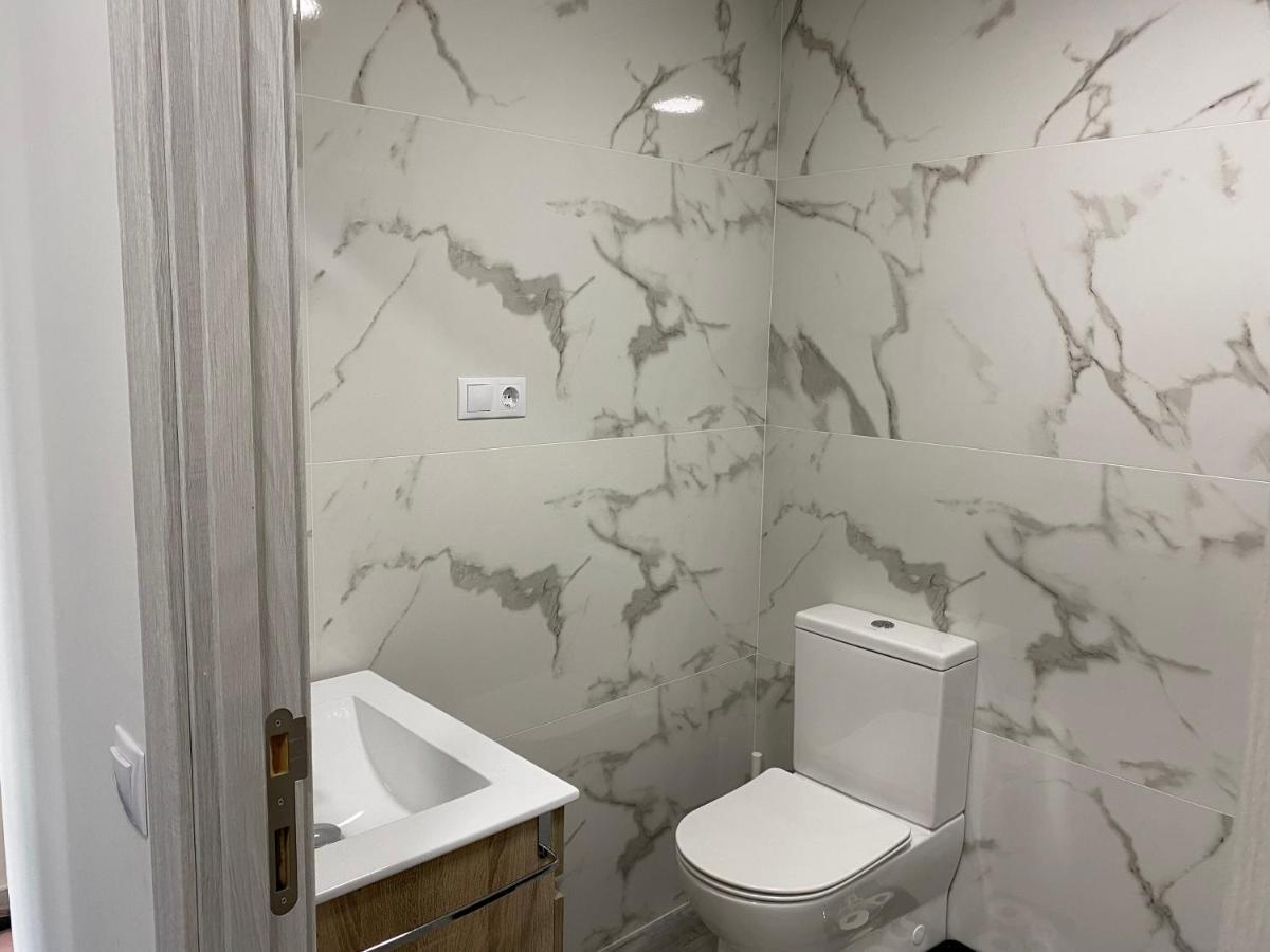 Mirrooms Oviedo Eksteriør billede