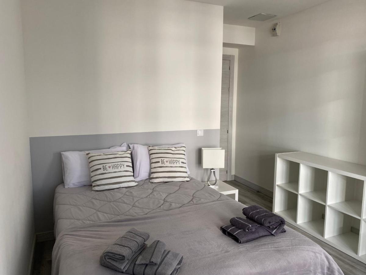 Mirrooms Oviedo Eksteriør billede
