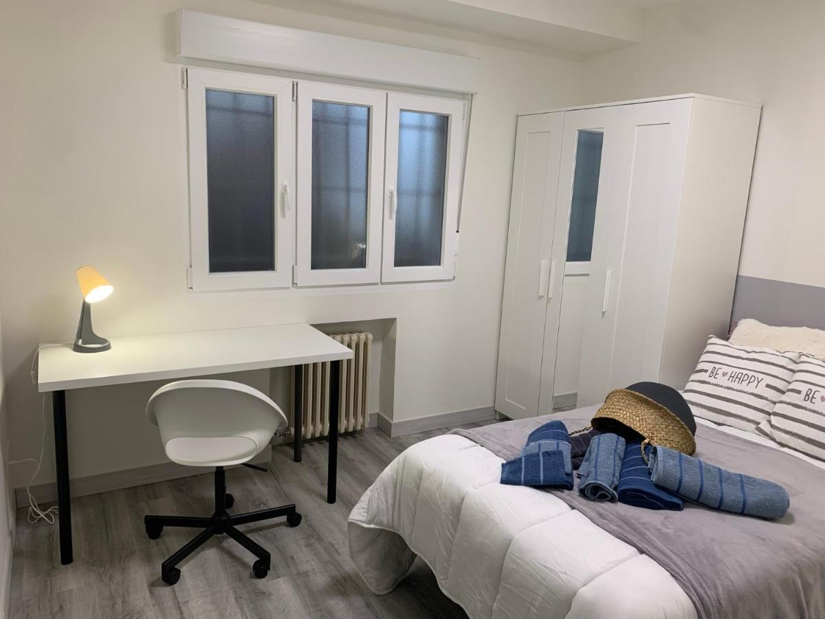 Mirrooms Oviedo Eksteriør billede